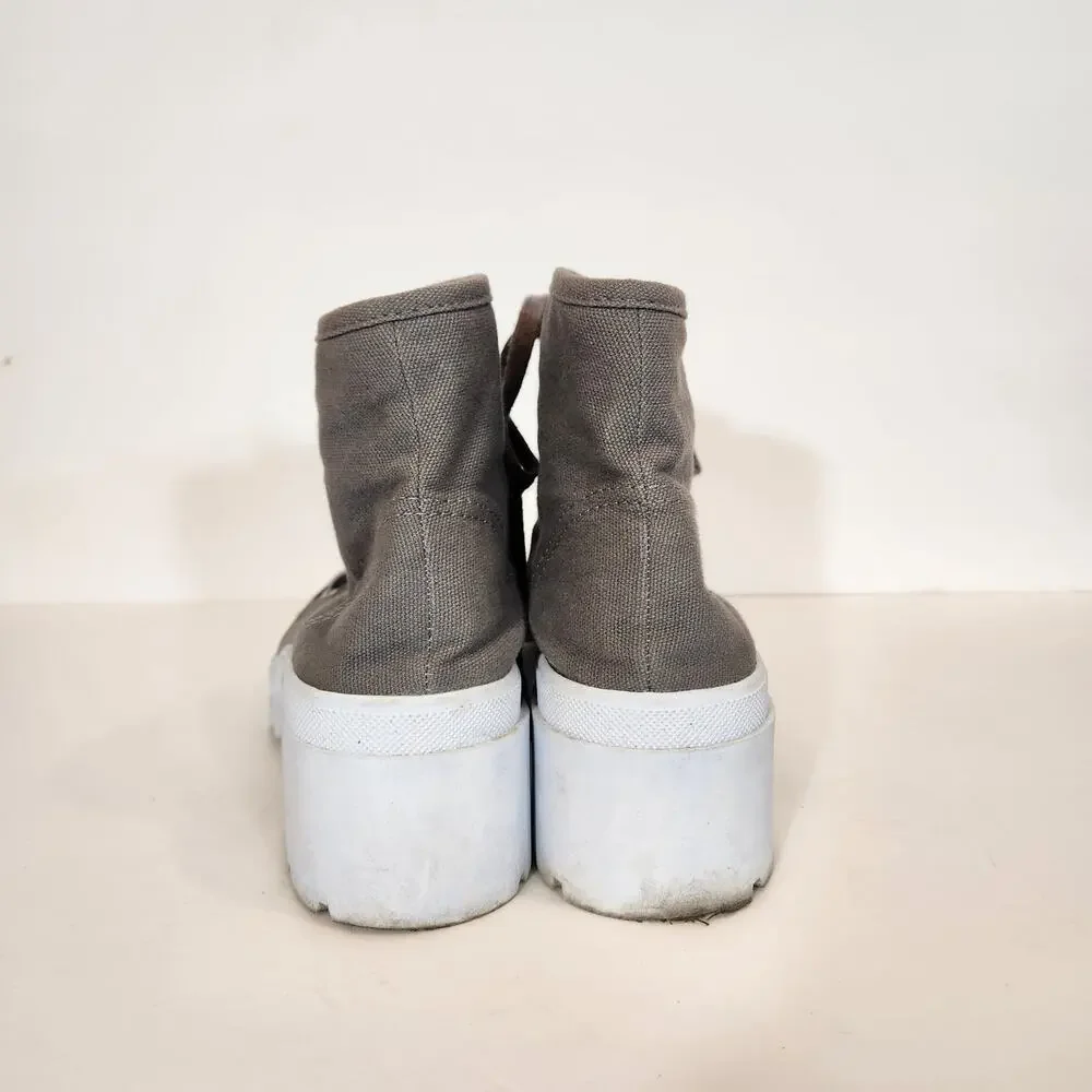 FOREVER 21 Grey White Canvas Platform Combat Lug Sole Sneaker Boot Womens 8